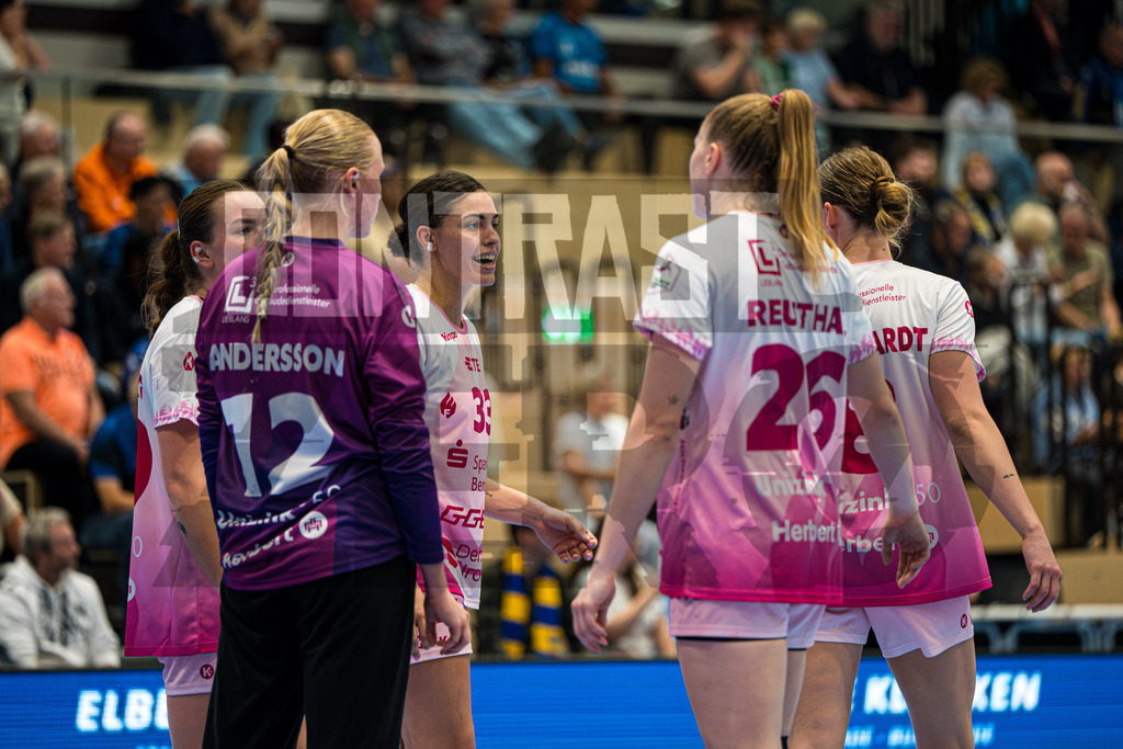 Handball I Frauen I Saison 2026-2027 I Bundesliga I Buxtehuder SV - HSG Bensheim-Auerbach | CONTRAST ZERØ MEDIA - Realisiert mit Pictrs.com