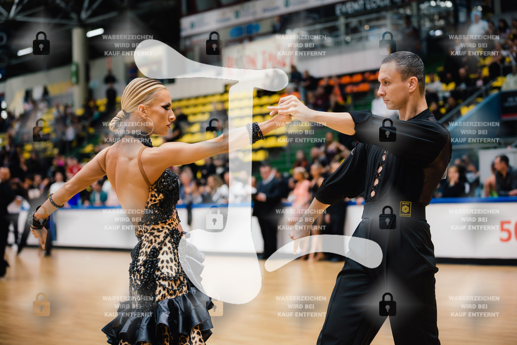 Hessen Tanzt WDSF International Open Latin 1st (17) Artur Balandin _ Anna Salita (T.T.C. Rot-Weiß-Silber Bochum)-2025-05-18-3809 | Webshop for digital downloads and prints of dance sport, event & show photographer Julian Link - Realisiert mit Pictrs.com
