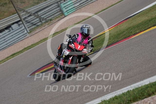 2024_08_26_PBK_14586 | Sportfotografie; SlowMotion; Video; Rennstrecke; Hafeneger; Speer; Racing; RSE; BMW; CBO; Trackday; Motorsportarena; Hockenheimring; Brno; Most; Barcelona; Valencia