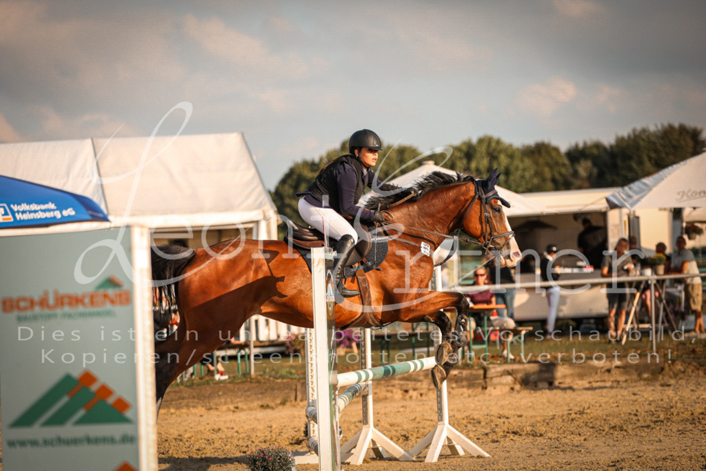 08.FrSpE00257 | Leoni Ertmer Photography - Realisiert mit Pictrs.com