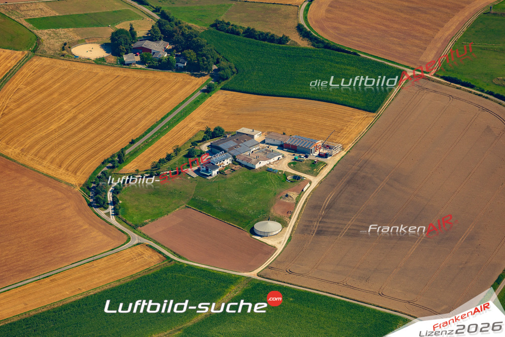 Vs Google Maps Volkmarsen - Die Luftaufnahme wurde 2025 vom UL-Flugzeug heraus erstellt ( keine Drohnenaufnahme ) - Hochauflösende Luftaufnahme - für Wandbilder und großformatige Ausdrucke geeignet. Das besondere Geschenk!Hier alle&nbsp;Infos zur Lizenzierung der LuftaufnahmeWir fliegen auch dieses Jahr wieder in Ihre Region um Luftbilder zu erstellen.- Luftbild anfragen