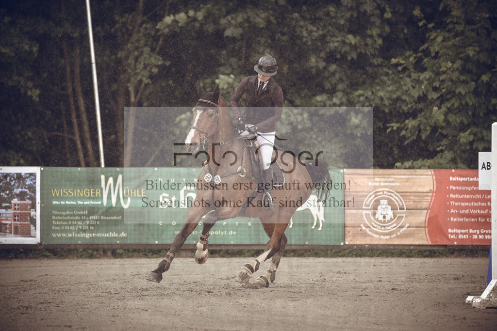 20240531-DOS_7547 | Entdecke hochwertige Reitturnierfotos von Foto Oger. Professionell, emotional und authentisch – jetzt Lieblingsmomente im Shop bestellen.Deutschlandweite Turnierfotografie. - Realisiert mit Pictrs.com