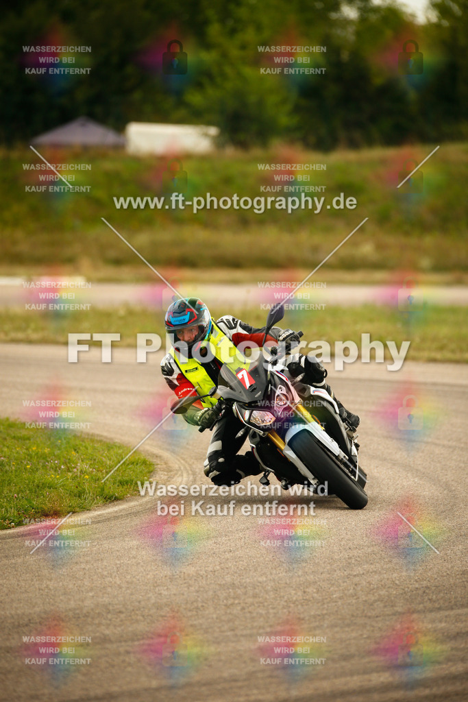 _MOT8060 | Hier findet Ihr Bilder von Touristenfahrten auf der Nürburgring Nordschleife oder von anderen Veranstaltungen die ich besucht habe. Viel Spass beim Durch Schauen 