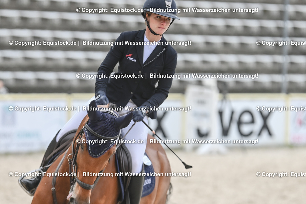 20230514_CCI4_Springen_0325 | equistock