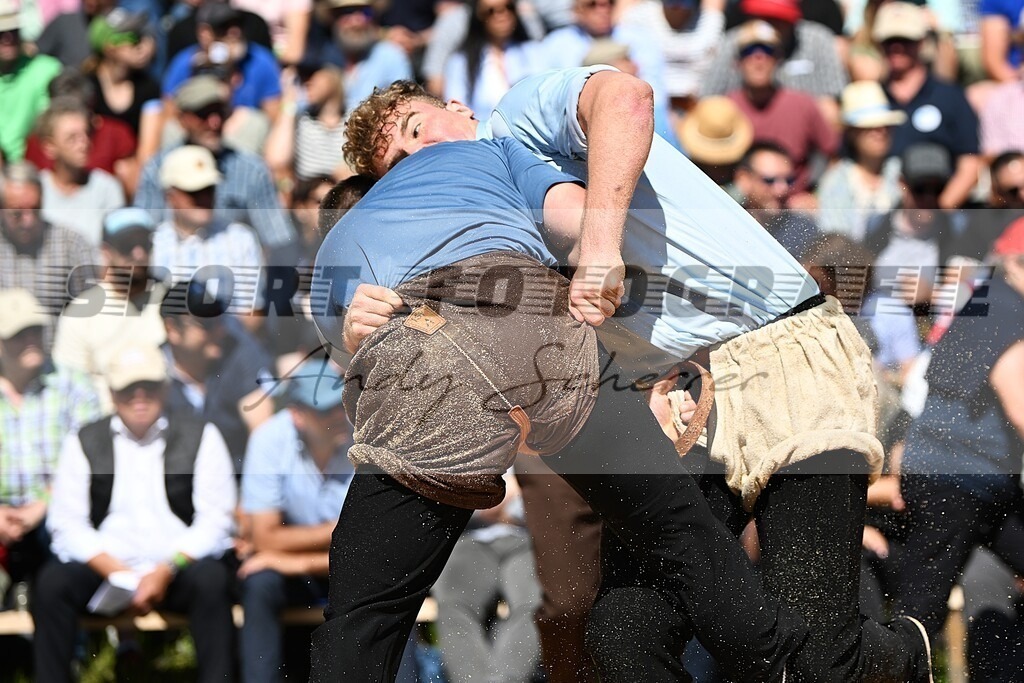 aDSC_1424 | Kaufen Sie Sportbilder im Onlineshop von Andy Scherrer Sportfotografie. Faszinierende Bilder von Sportevents aus der ganzen Schweiz. Fussball, Frauenfussball, Unihockey, Handball, Schwingen und weiteren Sportarten. - Realisiert mit Pictrs.com