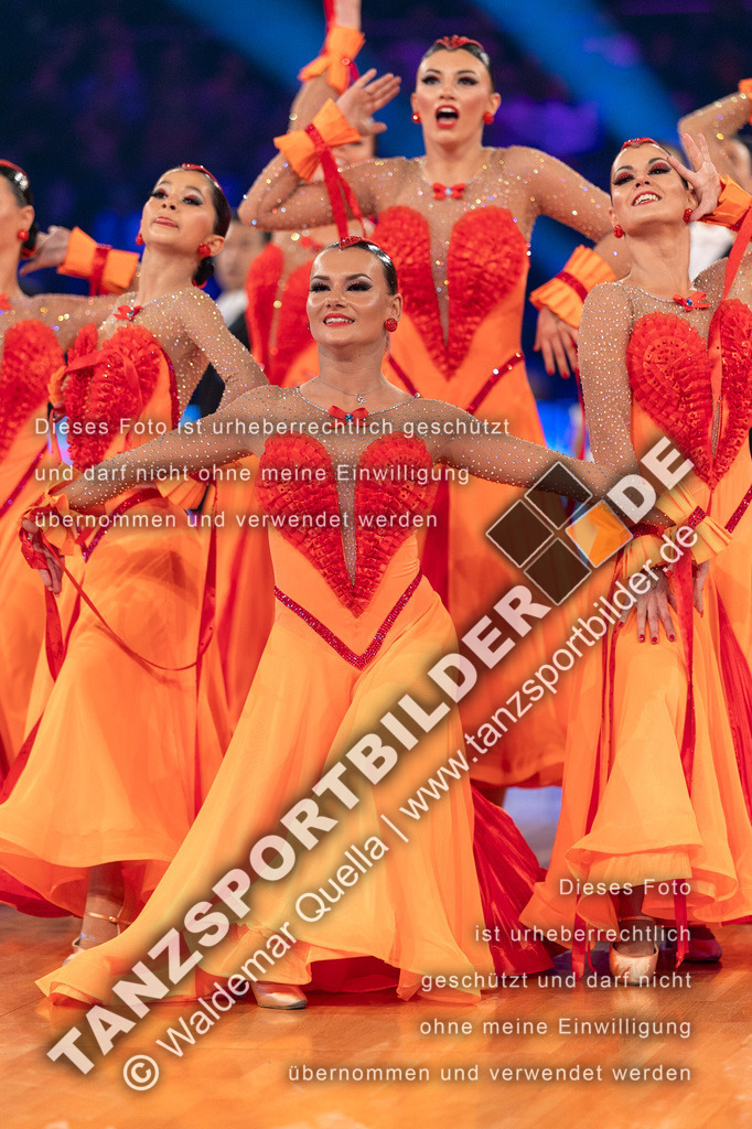 20231111-11943 | Hier finden Sie Tanz Bilder vom Latein und Standard Formationen tanzen. Sportbilder vom Tanzsport. Schöne Fotos und von Weltmeisterschaft, Europameisterschaft, Bundesliga, Regionalliga, Oberliga und Landesliga sowie von GOC Stuttgart, DanceComp, WM Bremen
