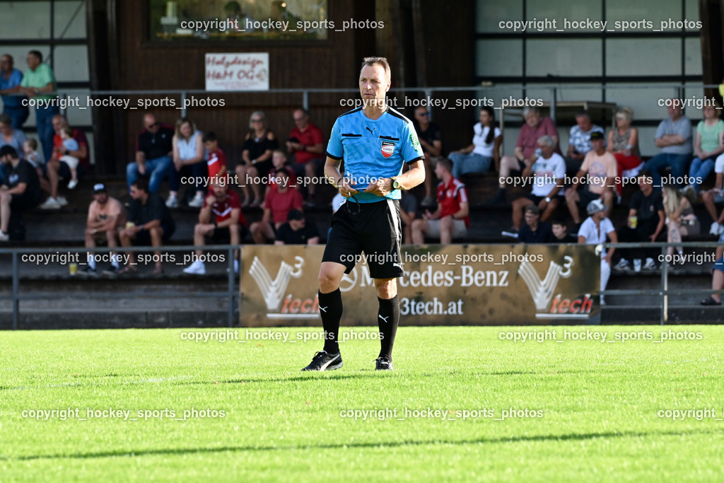 MSC Magdalen vs. ATUS Nötsch  | Gerold Glantschnig Referee, MSC Magdalen vs. ATUS Nötsch , MSC Magdalen vs. ATUS Nötsch  am 18.07.2025 in Villach (Sportplatz Magdalen), Austria, (Photo by Bernd Stefan)