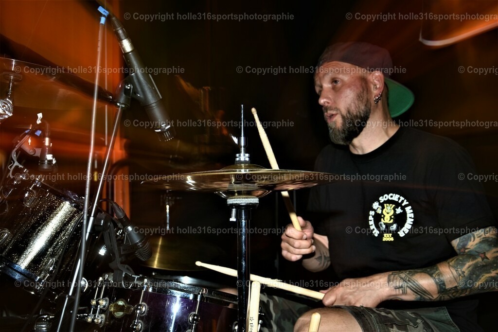 DSC_0488 (2) | Sportfotografie , Motorsport, Motoross, Reitsport, Mointainbike, Enduro,
Landschaft , Outdoor, Eventfotografie, Landschaft, Bilder online bestellen - Realisiert mit Pictrs.com