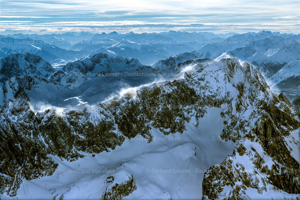 3900409 | Blick über die Zugspitze in Richtung Südwesten