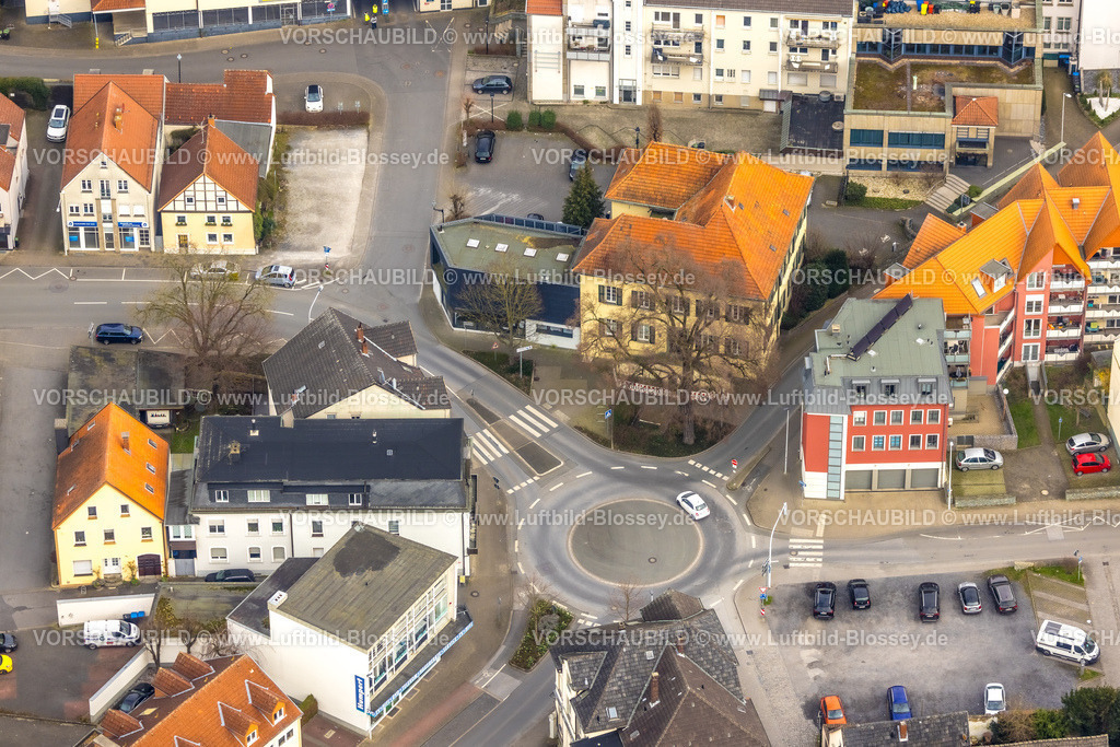 Werl240308222 | Luftbild, Kreisverkehr Kälbermarkt, Kämperstraße Wohngebiet, Werl, Nordrhein-Westfalen, Deutschland