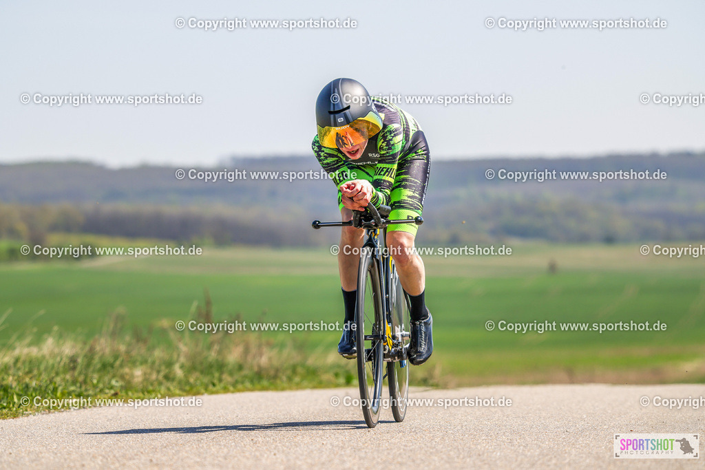 368A2560 | Neusiedlersee Radmarathon 2026@sportshot_your_pictrs #yourpictures#roadtowm2029 #nrm #neusiedlerseeradmarathon #neusiedlersee #neusiedlerseetourismus #burgenland #mörbisch #nrm26 #burgenlandtourismus #voglundco #poweredbyburgenlandtourismus #radsport #rad #marathon #ucigranfondo #visitburgenland #ucigranfondoworldseries