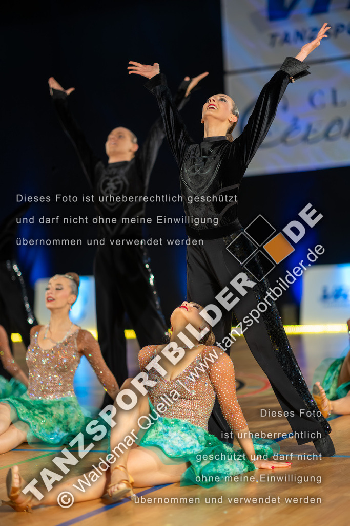 20260321-00444 | Hier finden Sie Tanz Bilder vom Latein und Standard Formationen tanzen. Sportbilder vom Tanzsport. Schöne Fotos und von Weltmeisterschaft, Europameisterschaft, Bundesliga, Regionalliga, Oberliga und Landesliga sowie von GOC Stuttgart, DanceComp, WM Bremen
