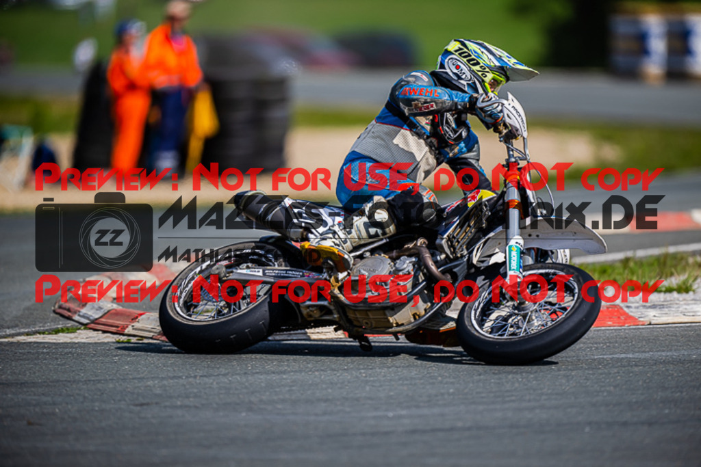 MaZZes_FotoMatrix_220903_3927 | S3