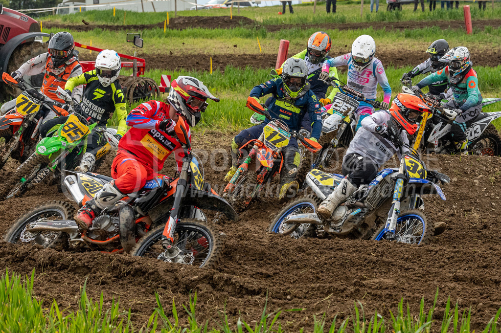 Motocross Schlatt bei Winterthur - 30. April 2022 | Motocross Schlatt bei Winterthur
MC Wila, Schlatt bei Winterthur
Bild: Sportfotografie Markus Aeschimann | www.markus-aeschimann.ch - Realisiert mit Pictrs.com