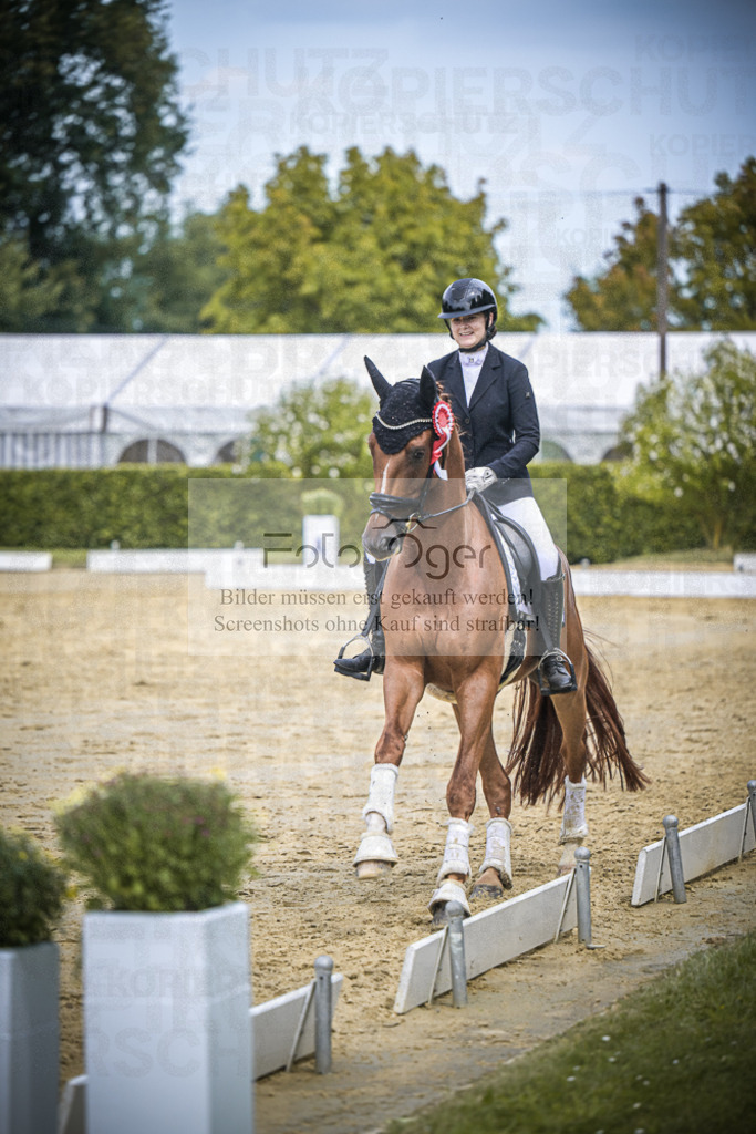 DOS_0460 | Entdecke hochwertige Reitturnierfotos von Foto Oger. Professionell, emotional und authentisch – jetzt Lieblingsmomente im Shop bestellen.Deutschlandweite Turnierfotografie. - Realisiert mit Pictrs.com
