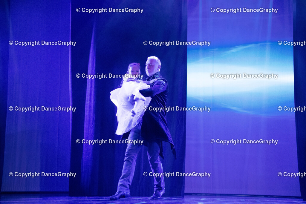 GPHY2552 | DanceGraphy - Realisiert mit Pictrs.com