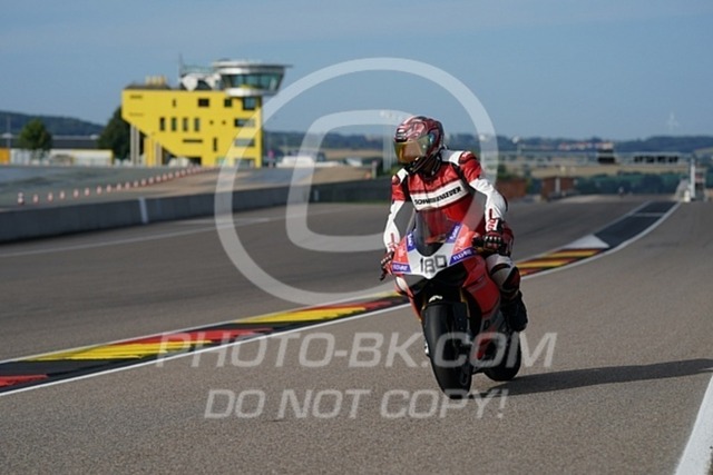 2024_08_26_PBK_15775 | Sportfotografie; SlowMotion; Video; Rennstrecke; Hafeneger; Speer; Racing; RSE; BMW; CBO; Trackday; Motorsportarena; Hockenheimring; Brno; Most; Barcelona; Valencia