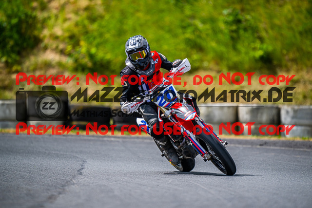 MaZZes_FotoMatrix_220528_9327 | Fotograf Mathias Schmid
Sportfotograf,
Eventfotograf,
Hochzeitsfotograf,
Portraitfotograf