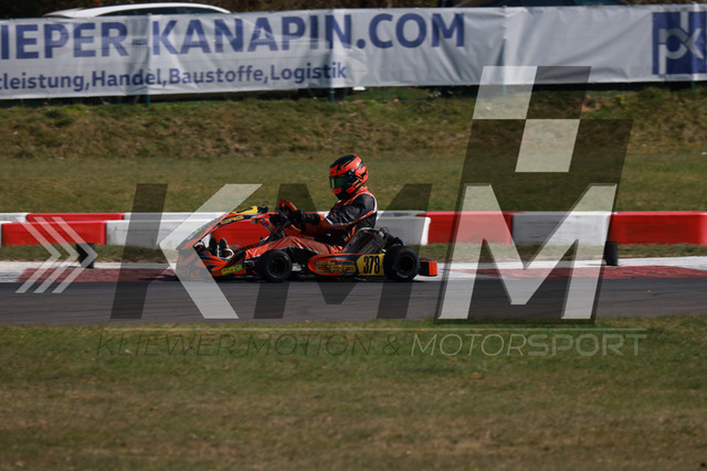 0DKP2460 | Kliewer Motion & Motorsport - Realisiert mit Pictrs.com