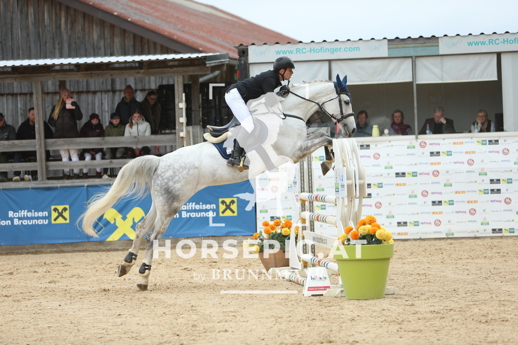 DL2Q7011 | Willkommen bei Brunnmayr - Design & Fotografie – Ihrem Spezialisten für Reitturniere und Pferdeveranstaltungen in Oberösterreich, Salzburg und Bayern! Seit über 17 Jahren sind wir leidenschaftlich dabei.
