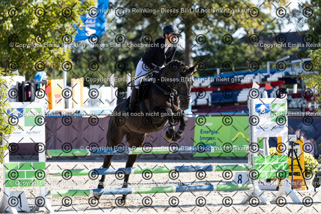 CL5A1322 | Emilia Reinking Fotografie - Realisiert mit Pictrs.com