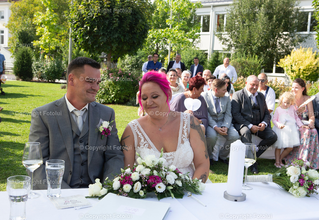 KERSTINFREDYHOCHZEIT_260822_100 | bilder, linz, photo, foto, fussball, sport, fotolui, bundesliga