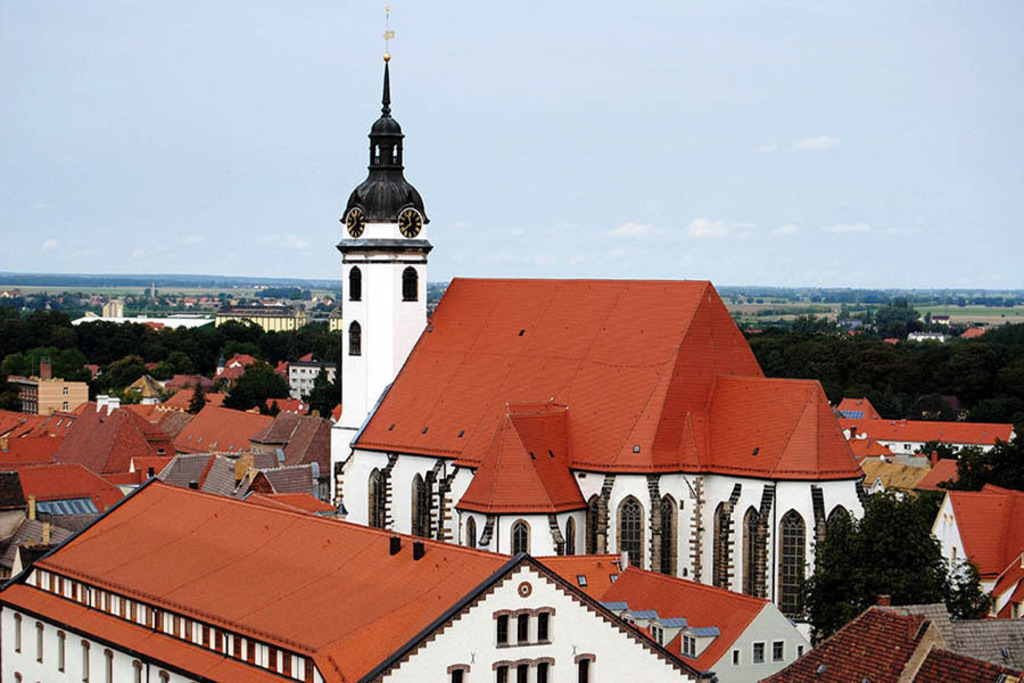 Torgau - Stadtkirche St. Marien | Entdecke über 20 Kategorien Leipzig-Motive: Foto-Downloads, hochwertige Poster, Leinwand- & Fine-Art-Prints. Jetzt Lieblingsfoto im Bildlexikon Leipzig Shop bestellen!