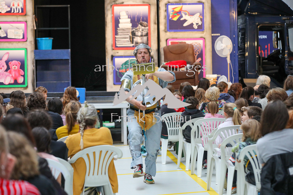 OE7A9054 | Szenen der Vorstellung für Kinder am Nachmittag - Don Quijote