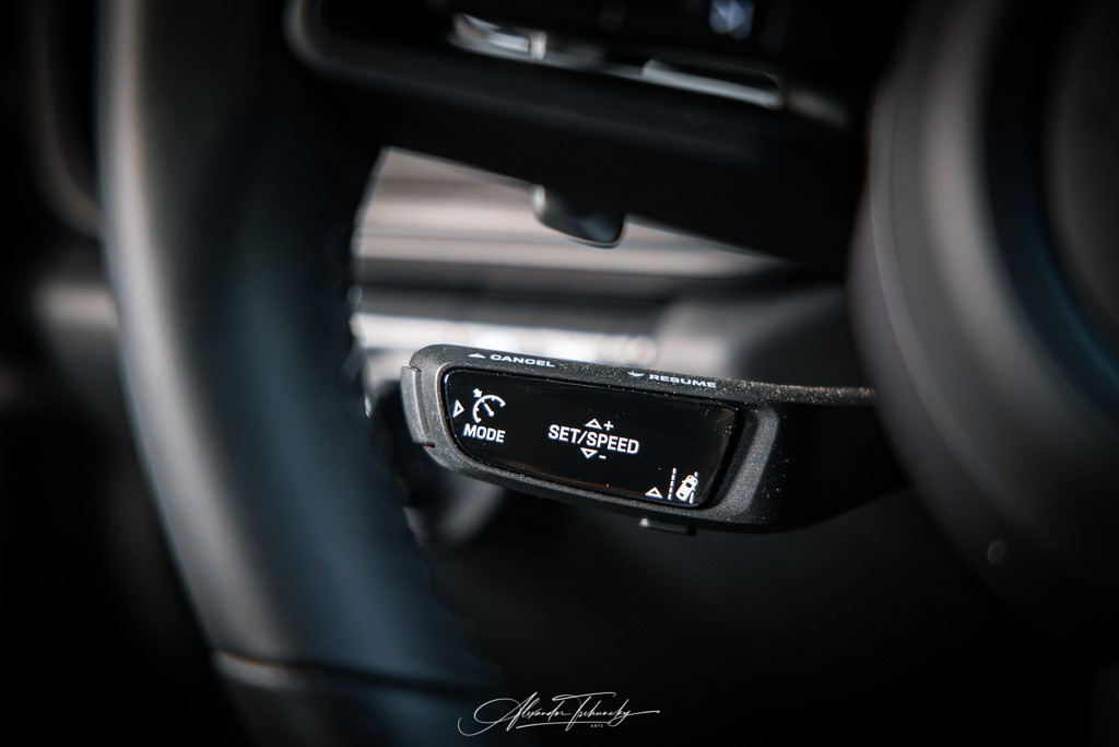 911 GT3 Touring Arlogrünmetallic | Entdecken Sie die faszinierende Welt von Alexander Tschuncky Arts: Kreative Fotografie, atemberaubende Automobilkunst und hochwertiger Bilderdruck. Lassen Sie sich inspirieren! - Realisiert mit Pictrs.com
