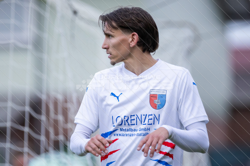 20251004_Picselweb-Fotografie_1R3_4483_web | Bezirkspokal Viertelfinale, SV Ahlerstedt/Ottendorf - SV Drochtersen/Assel II, Ergebnis 0:3. Foto: Jörg Struwe - picselweb.de - Realisiert mit Pictrs.com