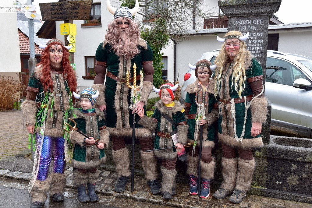 PF Fasnacht-64 | Fotoblog Schwarzwald, Foto Blog Wiesental, Pfaffenberg, Winterzauber, Zeller Bergland, Zell im Wiesental, Fotoblog Wiesental, Landschaftsfotos, Bilder Wiesental, Natur, Naturbilder, Fastnacht, Zeller Fastnacht, Zeller Fasnacht, Zeller Bergland, Belchen, - Realisiert mit Pictrs.com