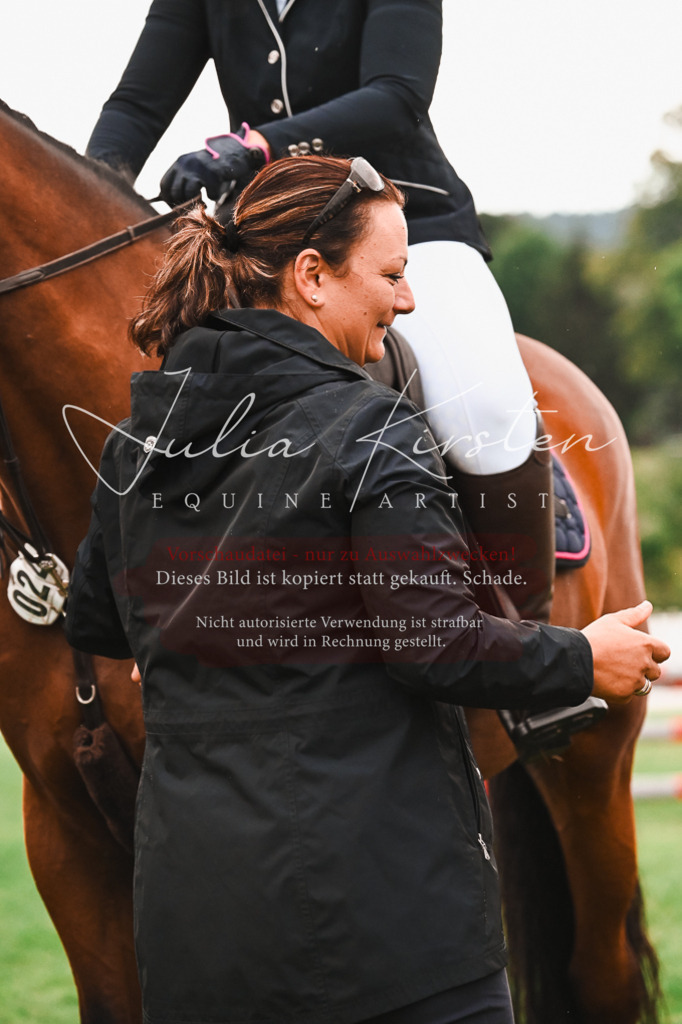 DSC_6688 | Pferde- und Turnierfotografie in Westsachsen. Pferdeportraits, Auftragszeichnungen und intuitive Kunst.