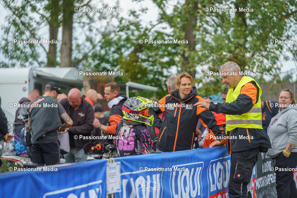 DSC08861 | Passionate Media, dein Fotograf aus Brandenburg, Märkisch Oderland, im Bereich Motorsport, Autos und Motorräder sowie Events und auch Hunde. Shootings oder auch Eventbegleitungen können bei mir gebucht we