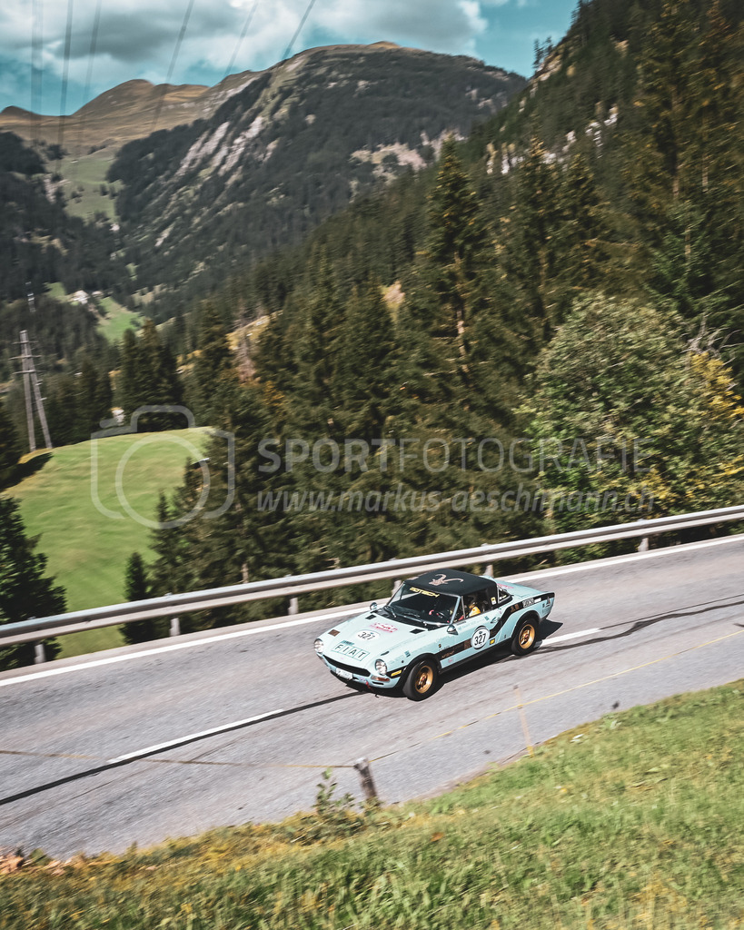 19. Arosa ClassicCar 2023 - 2. September 2023 | 19. Arosa ClassicCar 2023
Arosa, Schweiz
Senti Rolf aus Chur mit der Startnummer 327 in einem Fiat Abarth Rally Sport, Jahrgang 1973, in der Klasse Classic Trophy.
@arosaclassiccar, @arosa.official, #arosaclassiccar, #arosa, #76curves, #classiccar
Bild: Sportfotografie Markus Aeschimann | www.markus-aeschimann.ch - Realisiert mit Pictrs.com