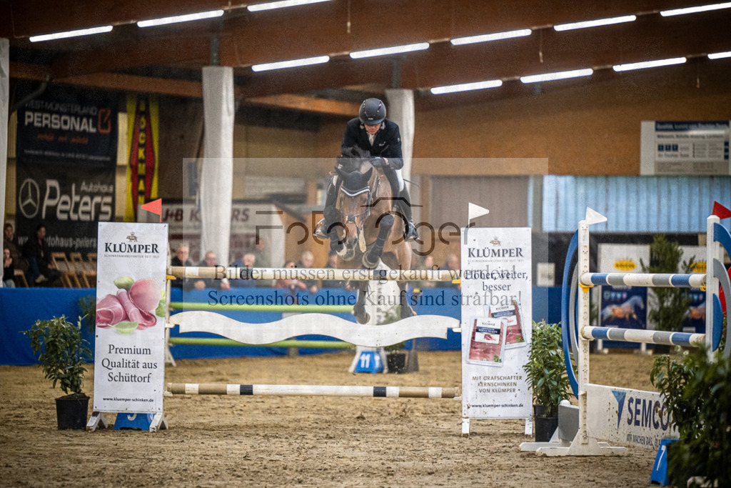 DOS_0393 | Entdecke hochwertige Reitturnierfotos von Foto Oger. Professionell, emotional und authentisch – jetzt Lieblingsmomente im Shop bestellen.Deutschlandweite Turnierfotografie. - Realisiert mit Pictrs.com