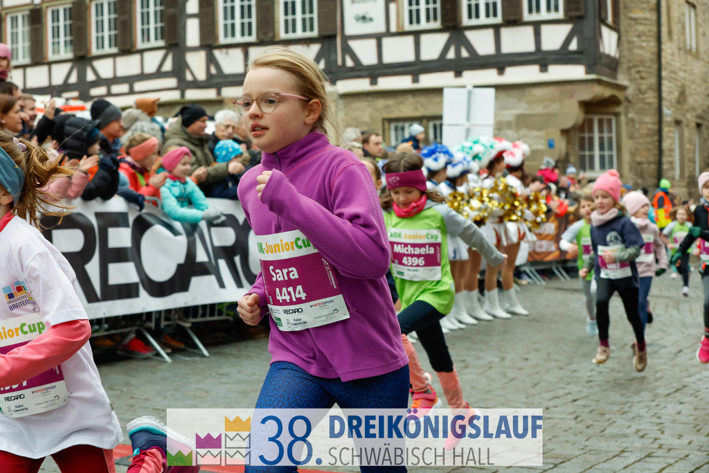400m AOK Junior Cup | 3 Koenigslauf 2024 400m AOK Junior Cup - Realisiert mit Pictrs.com