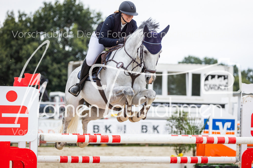 BHO-2PhSpr-M-241 | MomenTaufnahmen Pferdesportfotos