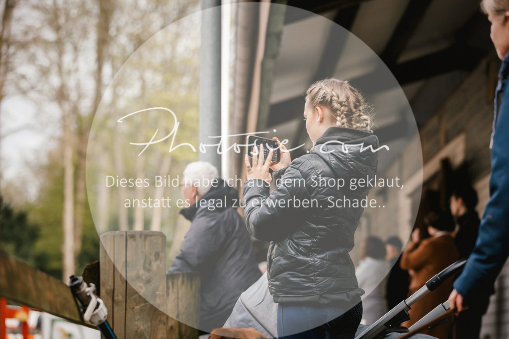 3I6A3213 | Stimmungsvolle Portraits und Reitsportfotografie im Ruhrgebiet und im Münsterland.

Pferdefotografie, Hundefotografie, Tierfotografie, Reportagen, Portraits von Tier und Mensch, Turnierfotografie in Bochum, Recklinghausen, Marl, Haltern am See, Dülmen.. - Realisiert mit Pictrs.com
