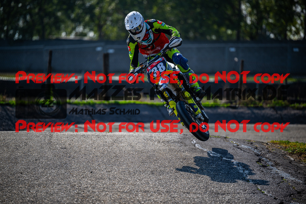 MaZZes_FotoMatrix_231014_2110 | S2