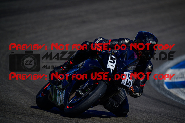 MaZZes_Fotomatrix_20250407_6007705_7475 | GELB