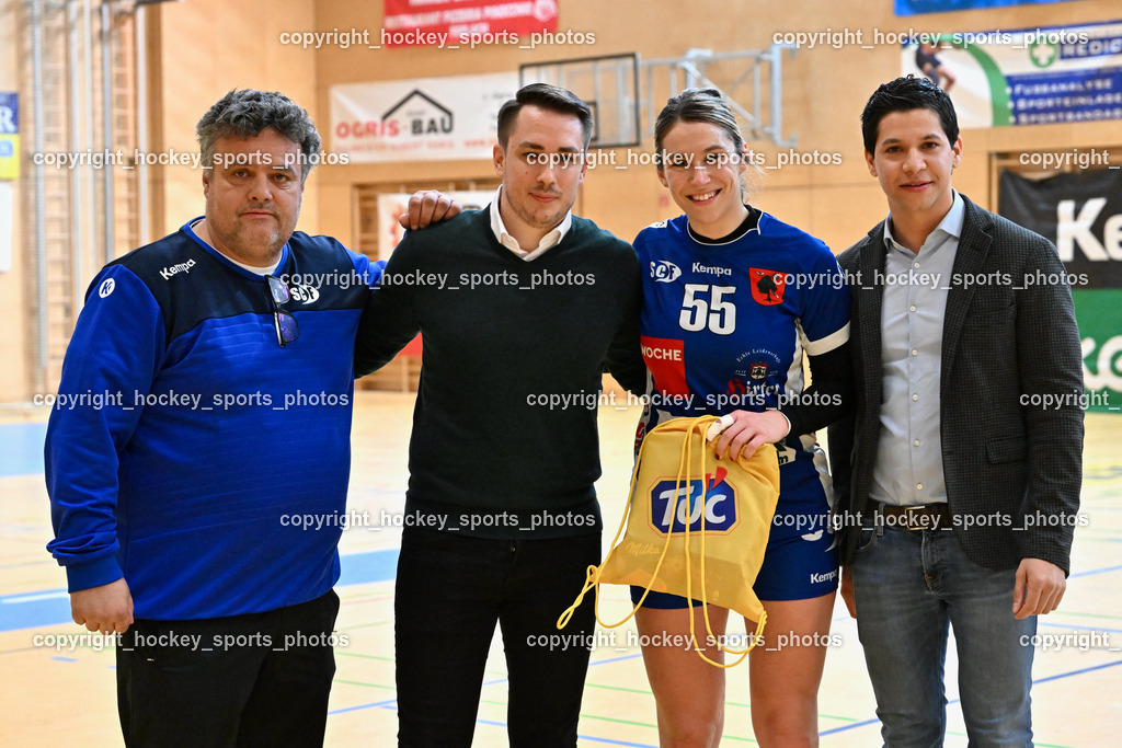 SC Ferlach Damen vs. HIB Graz 18.2.2023 | Assistentcoach Betreuer Sektionsleiter SC Ferlach Damen Buchbauer Wolfgang, #55 Pavkovic AndreaStadtrat Ferlach Dominic Keuschnig