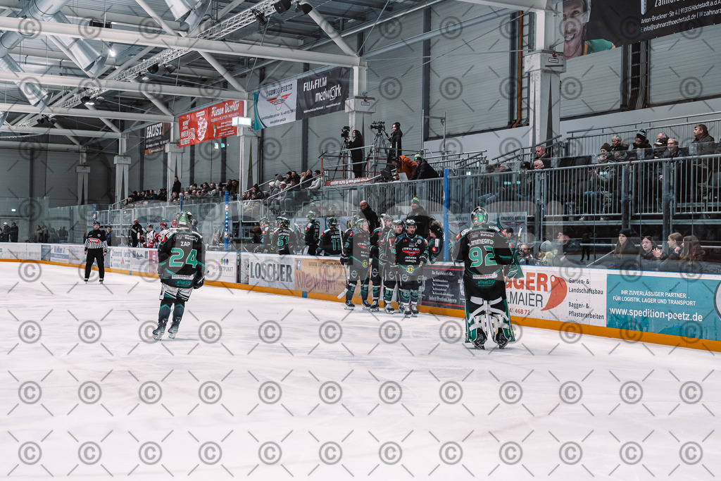 Alligators_vs_Deggendorf_30_11_2025-086 | Höchstadt Alligators Fotogalerie: Eishockey-Action aus Franken. Professionelle Spielfotos, Portraits & Stadionbilder zum Download. Jetzt entdecken! - Realisiert mit Pictrs.com