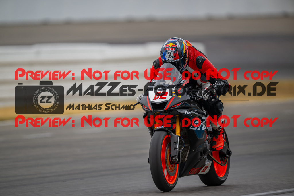 MaZZes-Fotomatrix-20260809-576882 | R1