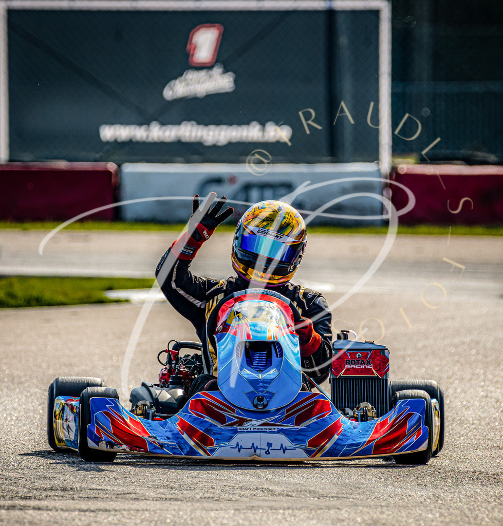 6EF7299B-9A9D-46FA-A105-C2BF88D840AD | traudl_s_fotos