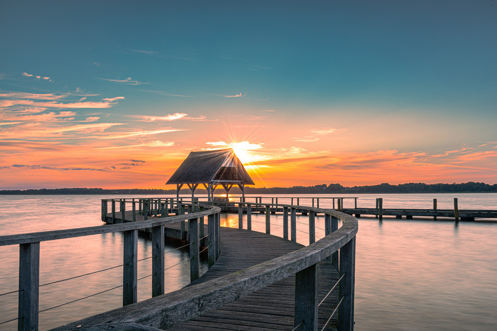 Sonnenaufgang am Hemmelsdorfer See | Der Hemmelsdorfer See in Schleswig-Holstein liegt nördlich von Lübeck in direkter Nähe zur Ostsee im Bereich der Gemeinden Ratekau und Timmendorfer Strand.