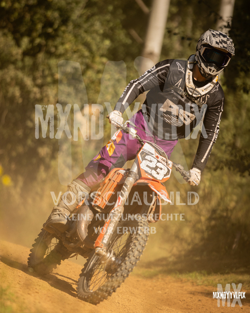 866A2806 | mxndyyvipix