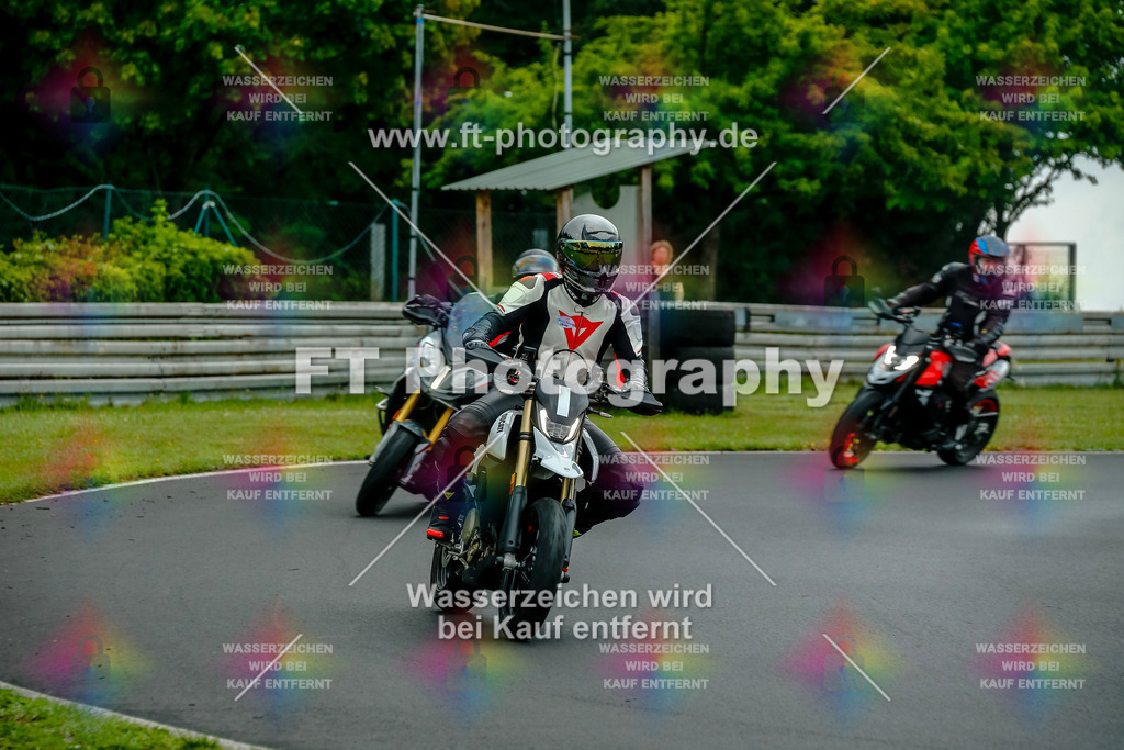VBK-3534 | Hier findet Ihr Bilder von Touristenfahrten auf der Nürburgring Nordschleife oder von anderen Veranstaltungen die ich besucht habe. Viel Spass beim Durch Schauen 
