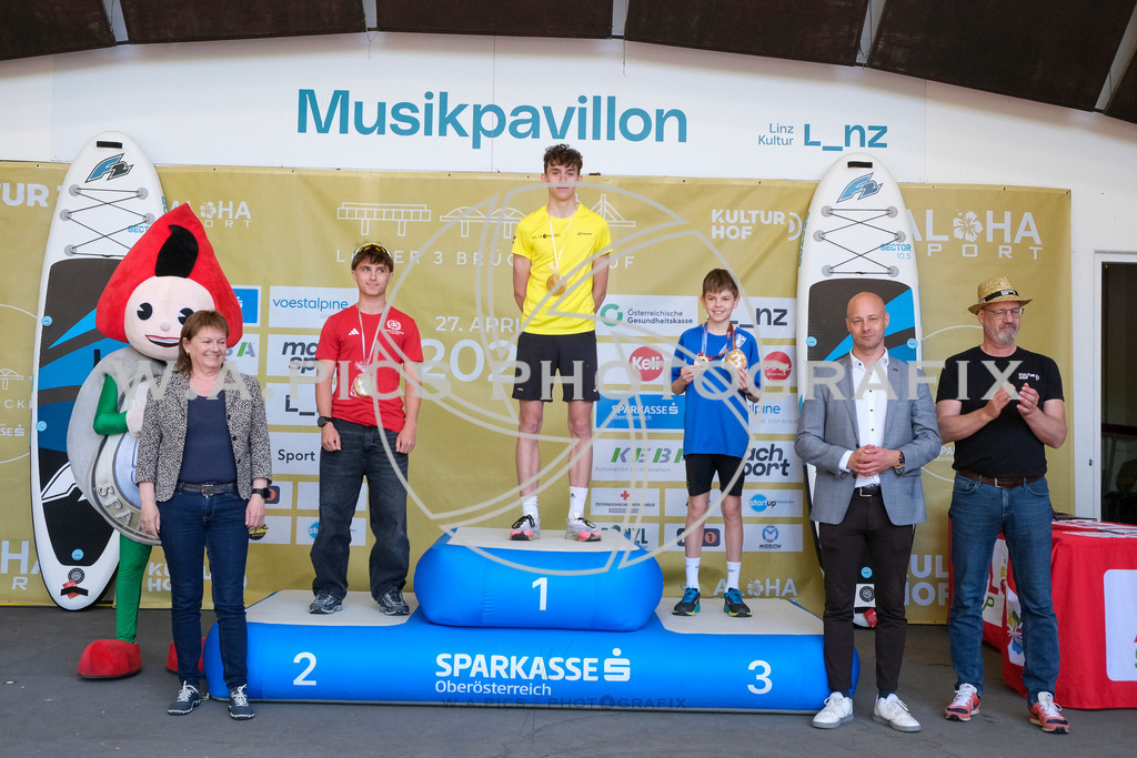 ..... | LINZ,AUSTRIA,27.April 24, Int. 3 Brückenlauf Linz  , Image shows: Photo: WAPICS / Michael ring