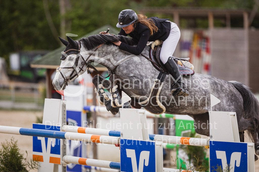 250504_SpengeW_Stil-S-507 | Deine schönsten Turniermomente als professionelle Fotos! Entdecke hochwertige Pferdesport-Fotografie im Online-Shop. Jetzt Fotos finden & bestellen!