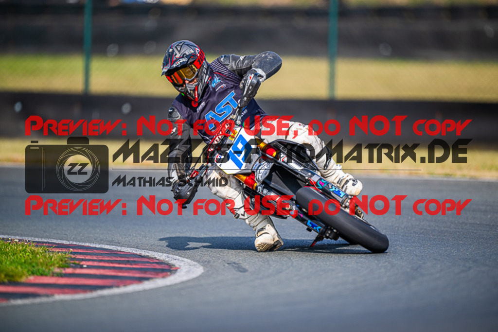 MaZZes_FotoMatrix_230930_7988 | S3